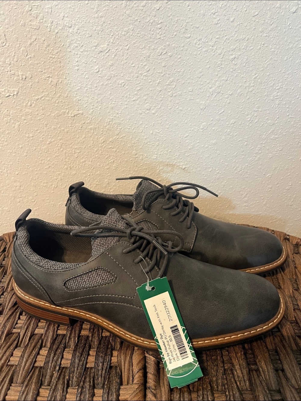 Men's Stitchfix RYE Dark Gray Derby Shoes Dress Shoes NWT Size 10.5